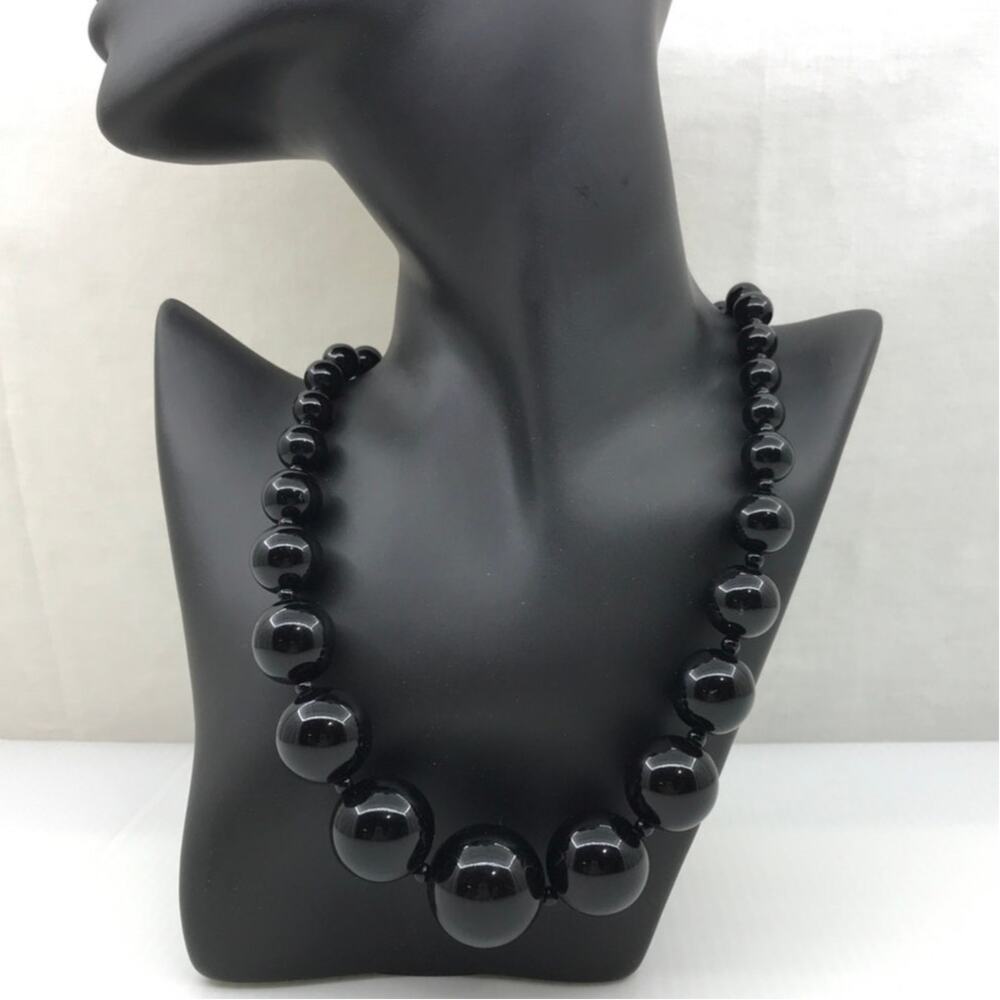 Vintage 80s Monet Signed Black Graduated Bead Statement Necklace